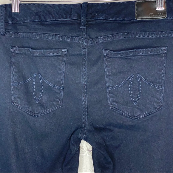 Level 99 Women’s Chloe Boot Dark Denim Jeans 28 - Picture 4 of 10